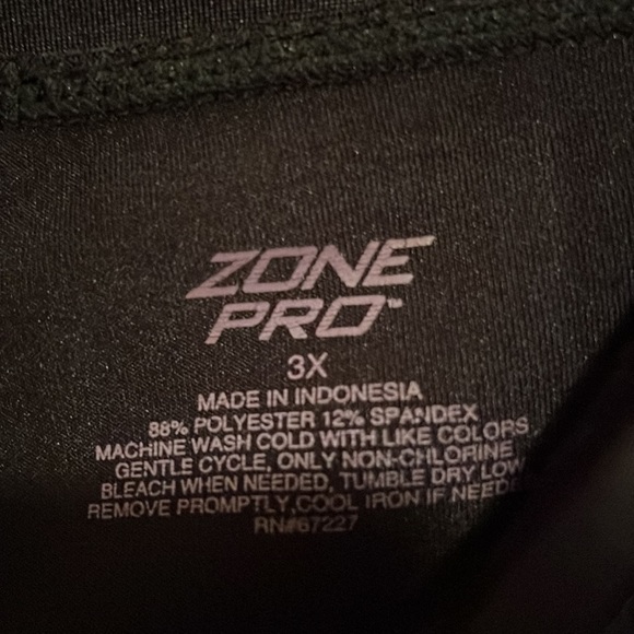 Zone Pro womens athletic wear leggings. Black size XXXL. Like new. - Picture 2 of 3